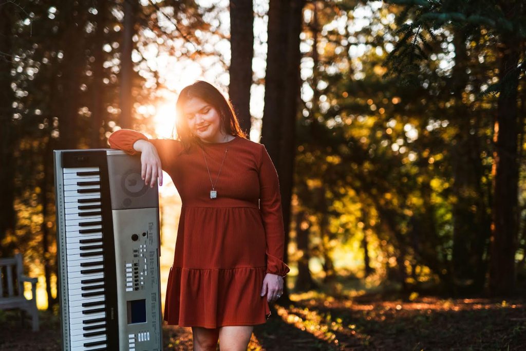 Live Music featuring Melanie Pearl at Flying Ace Farm 2 Live music at Flying Ace Farm in Lovettsville Virginia