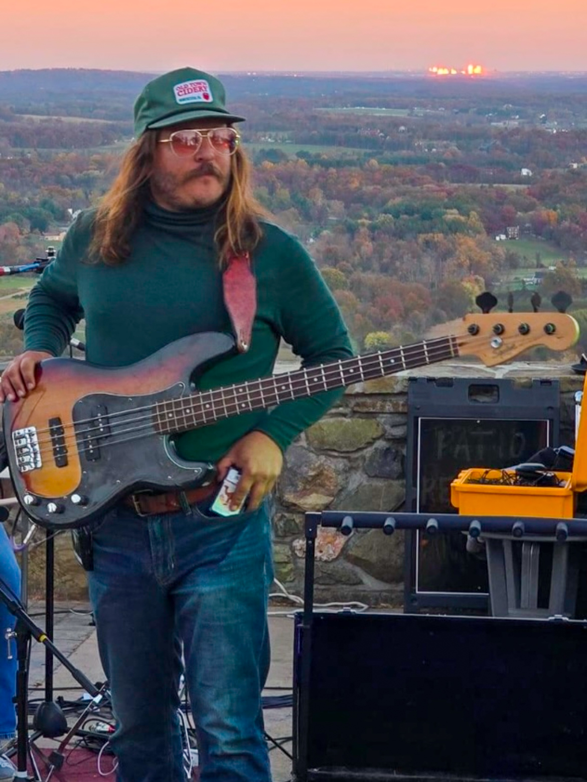 Live Music at Flying Ace Farm in Lovettsville Virginia